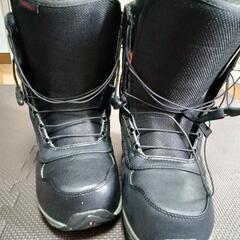 (２月まで）BURTONスノボ板とブーツの画像