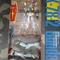 ガンダム プラモデル               TJ2988の画像