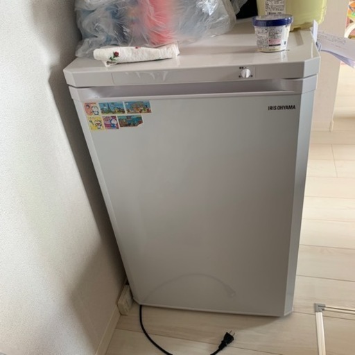 冷凍ストッカー　アイリスオーヤマ