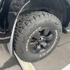 ハイラックスサーフ215SSR-Xリミテッド特別限定車の画像