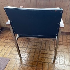 椅子　残り１脚となりましたの画像