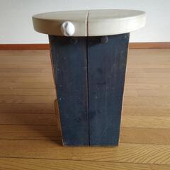 サイドテーブル　(決まりました)の画像