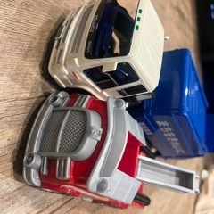 車　おもちゃ