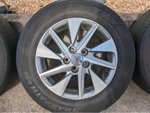 トヨタ 20系アルファード純正アルミホイル付きタイヤ