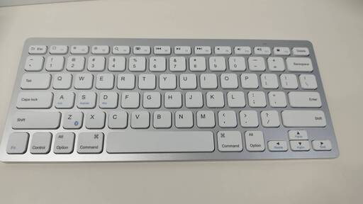 【美品】ANKER Bluetooth キーボード (A7726) US配列