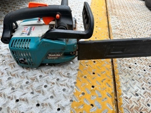 マキタ　チェーンソー