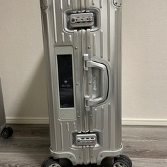 リモワ スーツケース　トパーズ　67L 4輪　電子タグ付きの人気品　/  TOPAS 63 MULTI WHEEL NEW GENERATION の画像