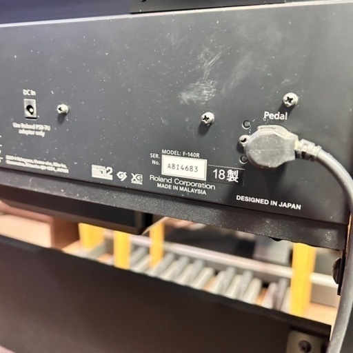【美品】Roland 電子ピアノ F-140R 2018年製