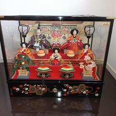 ひな人形　照明付きます。割れなし。