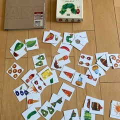 取引中＊ あげます☆はらぺこ青虫の絵合わせカルタ　無印の工作絵本