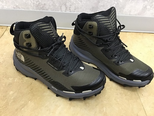 ノースフェイス　トレッキングシューズ　新品　25.5CM