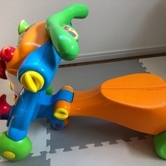 トイザらス ブルーイン 2in1 ライドオンウォーカーの画像