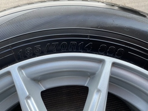 【値下げ】ヨコハマタイヤ 185/70R14 88S BluEarth アルミホイール サマータイヤ4本セット ナット付