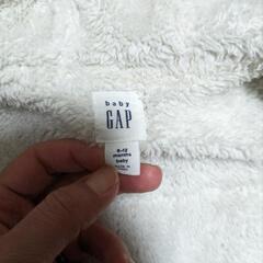 80サイズ　GAP　中ボア付きパーカーの画像