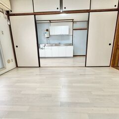 分譲マンション！50㎡越えの３Kタイプ出ました！新狭山駅まで徒歩２４分！各部屋に収納もあり敷地内にバイクも置けます（別途費用掛かります）！独立洗面台付きです！敷金・礼金・仲介手数料ありません！ジモティからのご成約でフリーレント１ヶ月。家賃４７,０００円。管理費３，０００円！TVモニターホン【狭山台団地2街区7号棟】 − 埼玉県