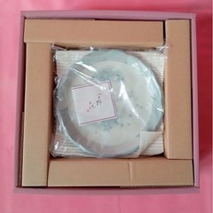 【新品未使用】宇野千代　食器セット　大皿1枚　小皿5枚　箸の画像