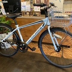 チェーン新品！】LEDオートライト 7段変速 700×35cシティクロス ホワイト