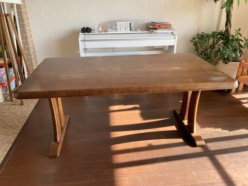 【カリモク製】ダイニングテーブル・椅子×4脚セット