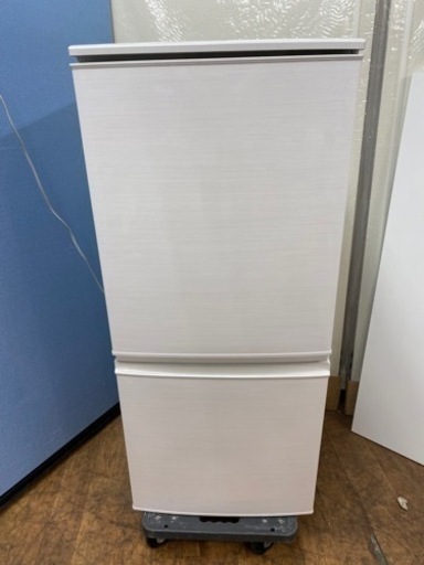 I600 ? SHARP 冷蔵庫 (137L) 2ドア ⭐ 動作確認済 ⭐ クリーニング済