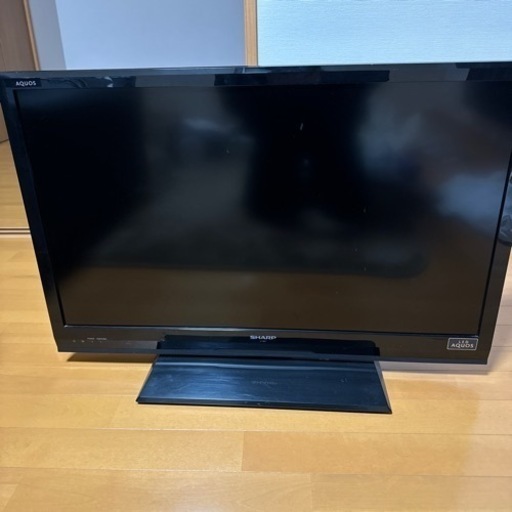 32インチ　AQUOSテレビ
