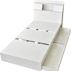 シングルベッド白【宮付き、ベッド下収納付き、コンセント2口付き】の画像