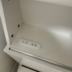 シングルベッド白【宮付き、ベッド下収納付き、コンセント2口付き】の画像