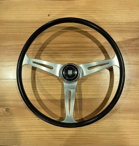 値下げしました！日野　コンテッサ1300クーペ　純正ステアリング