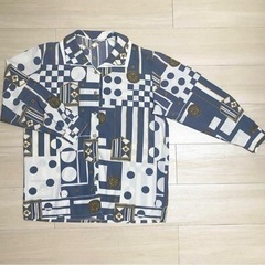 【新品】襟レイヤー×飾りボタン / 総柄シャツ / 幾何学×コン...