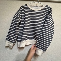 zara ボーダー柄　トップス