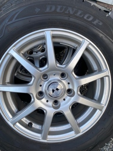 スタッドレスタイヤ　ホイールセット　4本