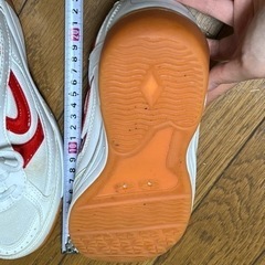 学校　靴の画像