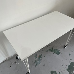 IKEA イケア家具 キャスター付きスタンダードテーブル／デスクワークテーブル ×3台の画像