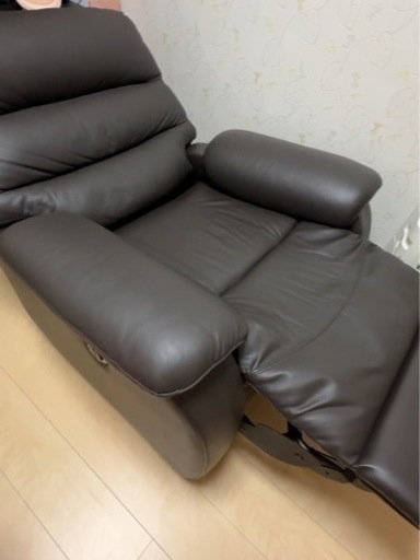 ニトリ　一人用　ソファー　電動リクライニング