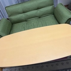 ソファ、テーブル、セットでいかがでしょうか