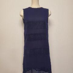 ワンピース 紺 刺繍飾り 上品 zara  