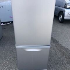 福岡市内配送設置無料　パナソニック Panasonic NR-B148W [冷蔵庫 （138L 右開き） シルバー]