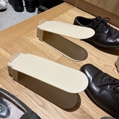 シューズホルダー　大小各10個　計20個の画像
