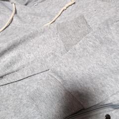 ジャンク★グレーパーカーМ猫ポケットあり𓃠の画像