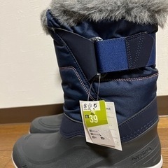 QUECHUA ケシュア⭐️スノーハイキングブーツ　24.5cm  ⭐️未使用品の画像