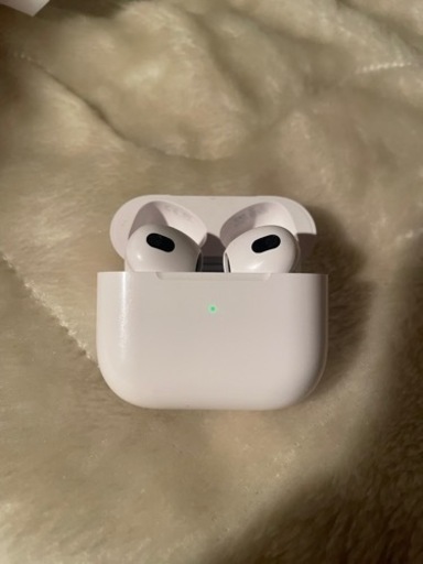 Apple AirPods 第3世代
