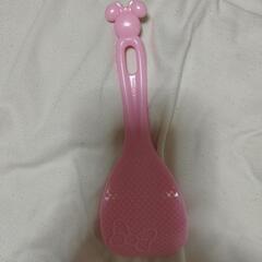 ミニーちゃん、ピンクのしゃもじの画像
