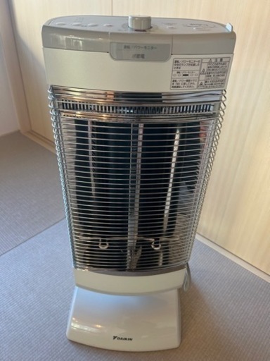 ダイキン　暖房機　セラムヒート