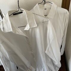 白シャツ　5枚　あげます。の画像