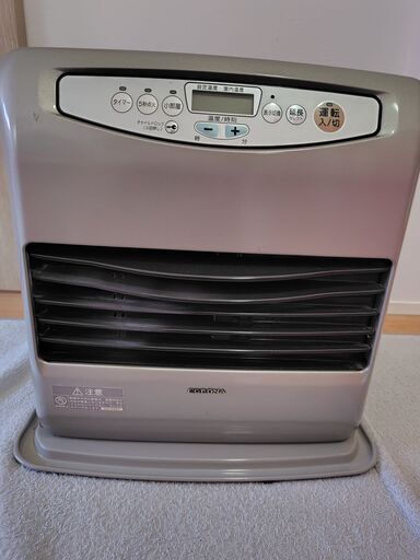 コロナ　石油ファンヒーター　灯油付　灯油ポリタンク付