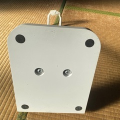 コードレス掃除機スタンドの画像