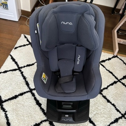 NUNAヌナ レブルプラスチャイルドシート  isofix対応 360°回転