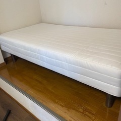 無印　脚付きマットレス　シングル　定価32,000円ほど