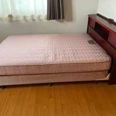 宮付ダブルベッド中古