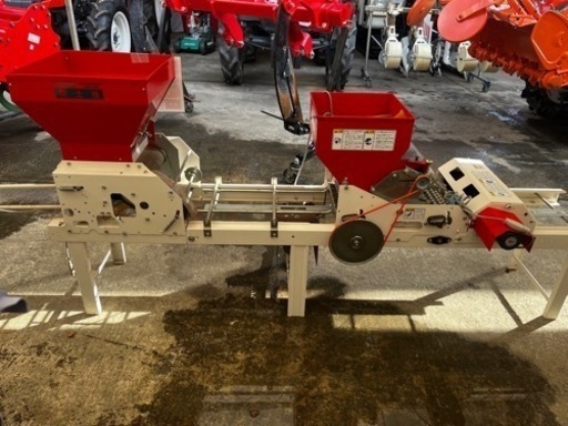 みのる産業　ポット電動播種機　播種、覆土機、床土掃出し装置付き