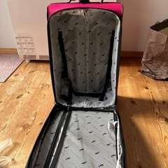 布製スーツケース🧳鍵ありの画像